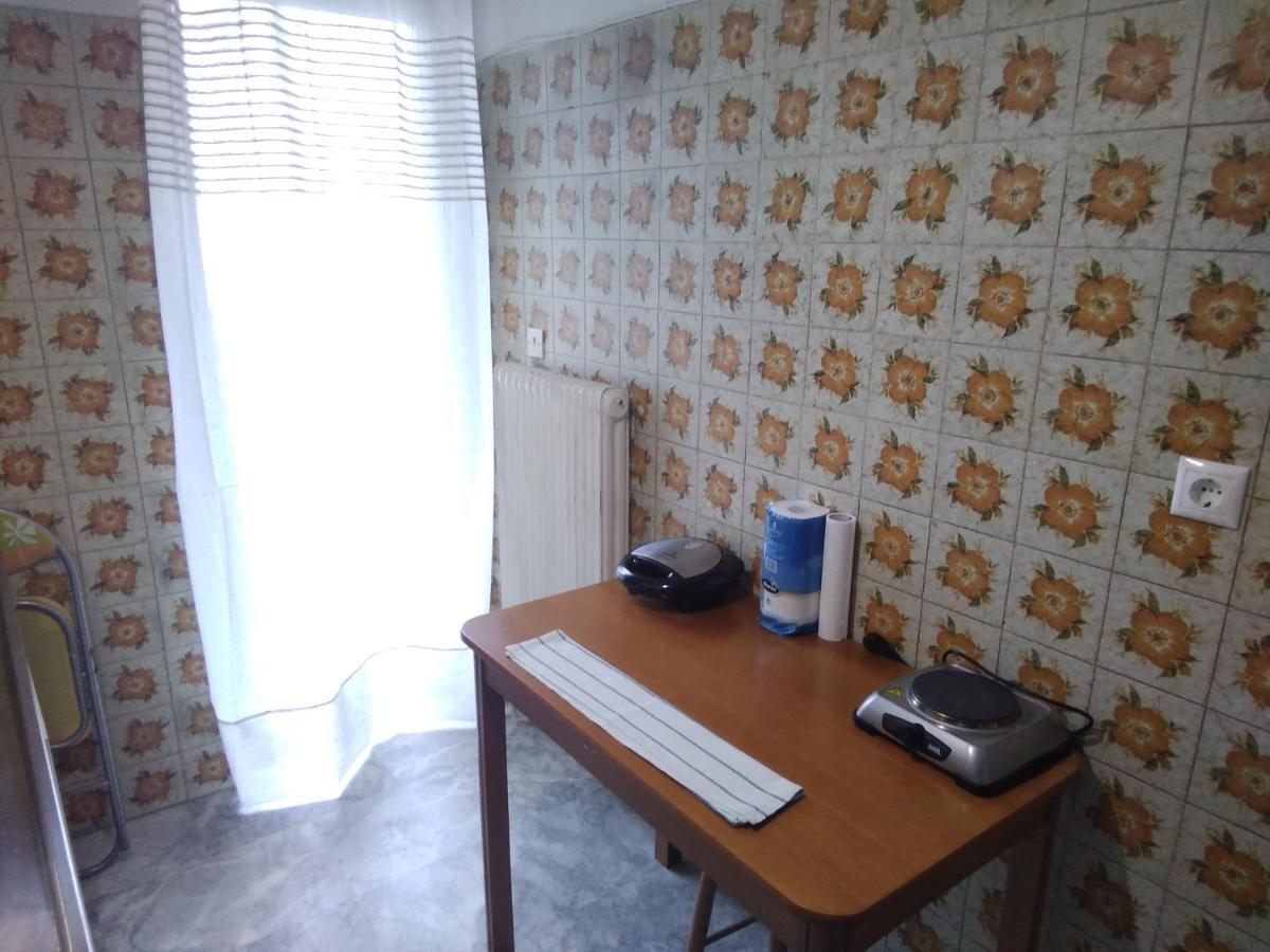 Studio In Athens Atenas Exterior foto